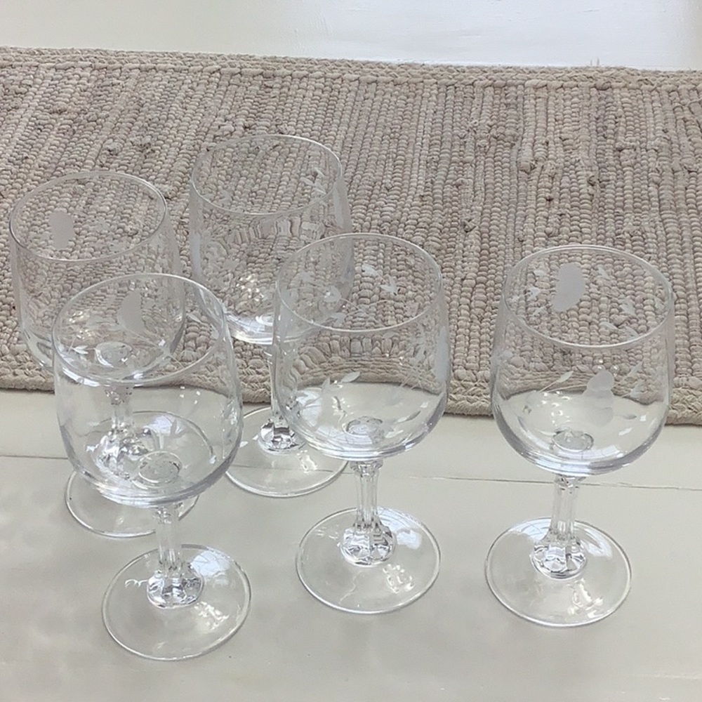 Princess House Heritage 7” lead crystal Goblets 4 in set,  1 free Displayed only
